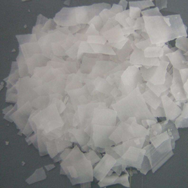 氫氧化鈉廠家如何進行片堿調(diào)色處理